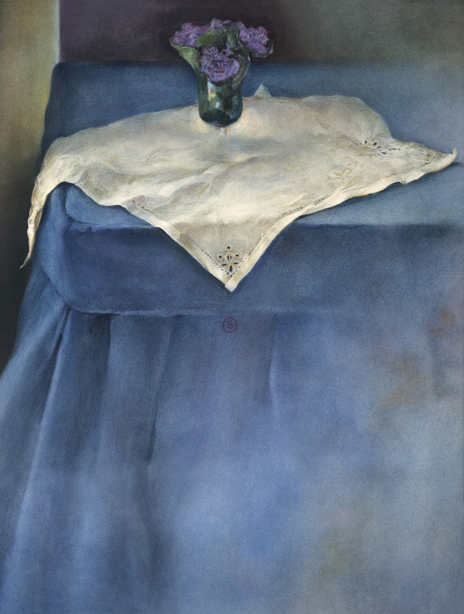 Violetas sobre mantel azul